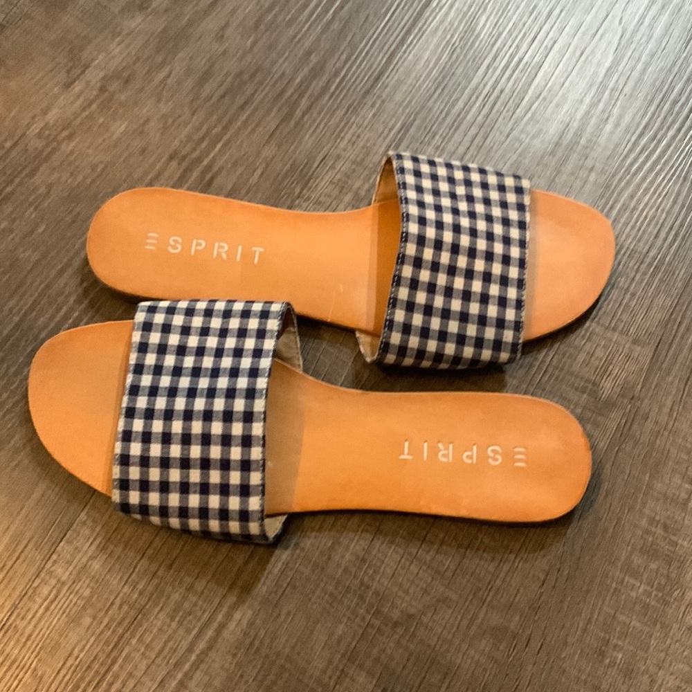 Esprit gingham slip on size 7 sandals